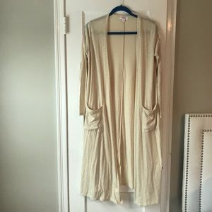Cream Lularoe sarah sweater EUC size S